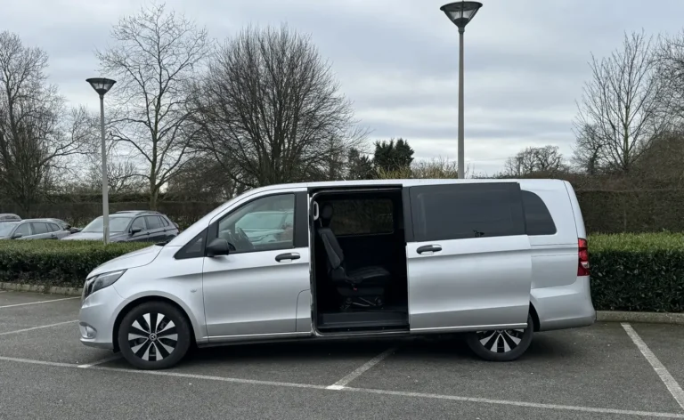 Mercedes Vito 8-Seater